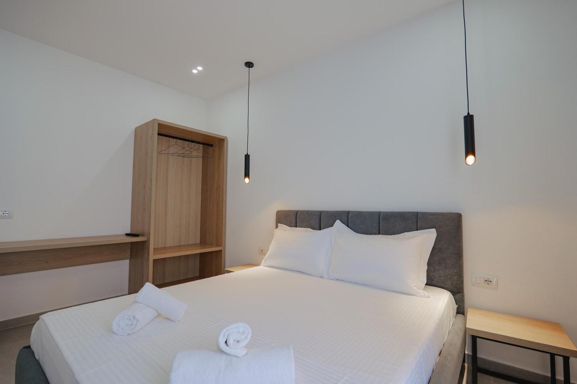 Hotel Edola Sarandë Buitenkant foto