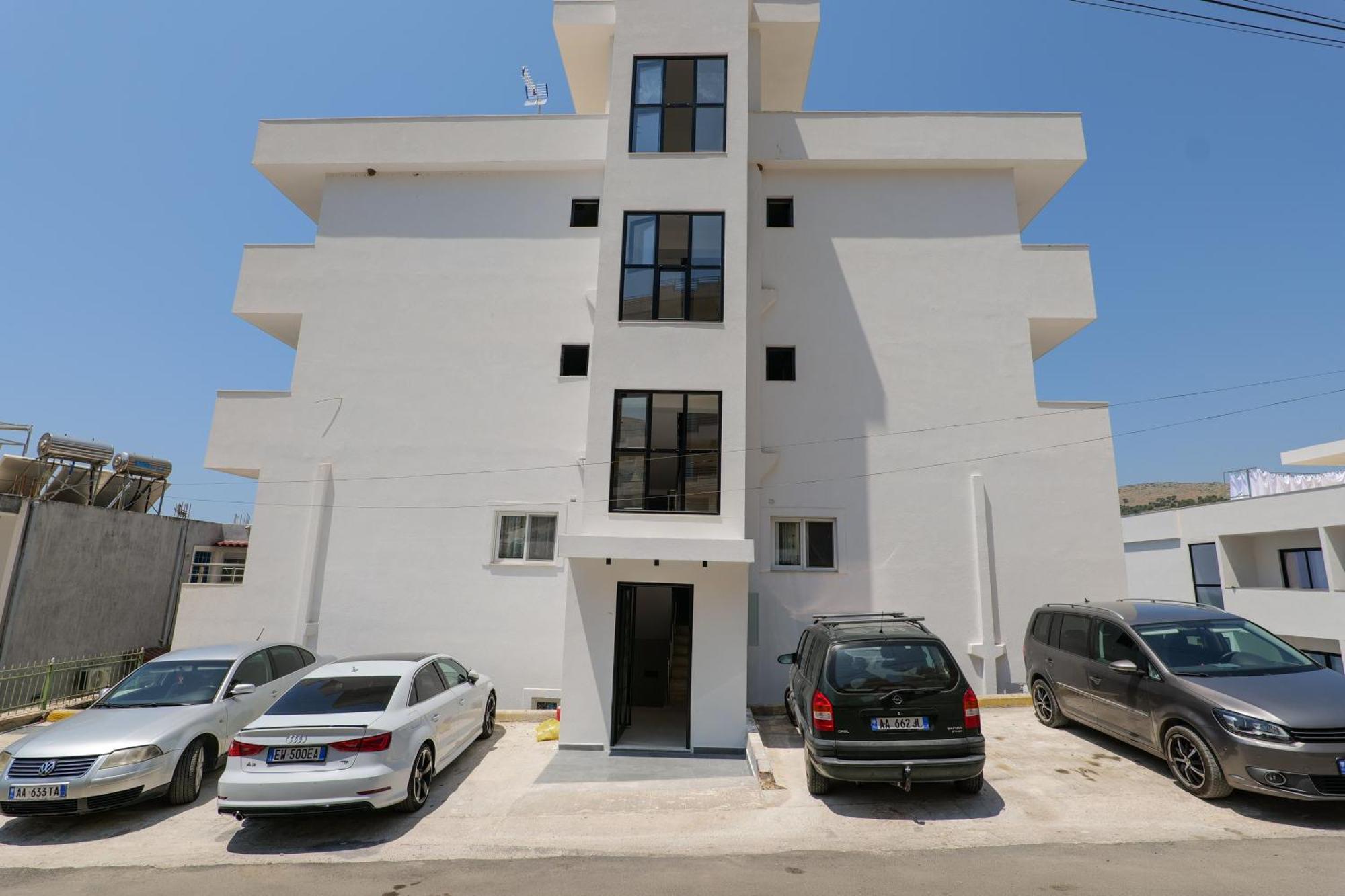 Hotel Edola Sarandë Buitenkant foto
