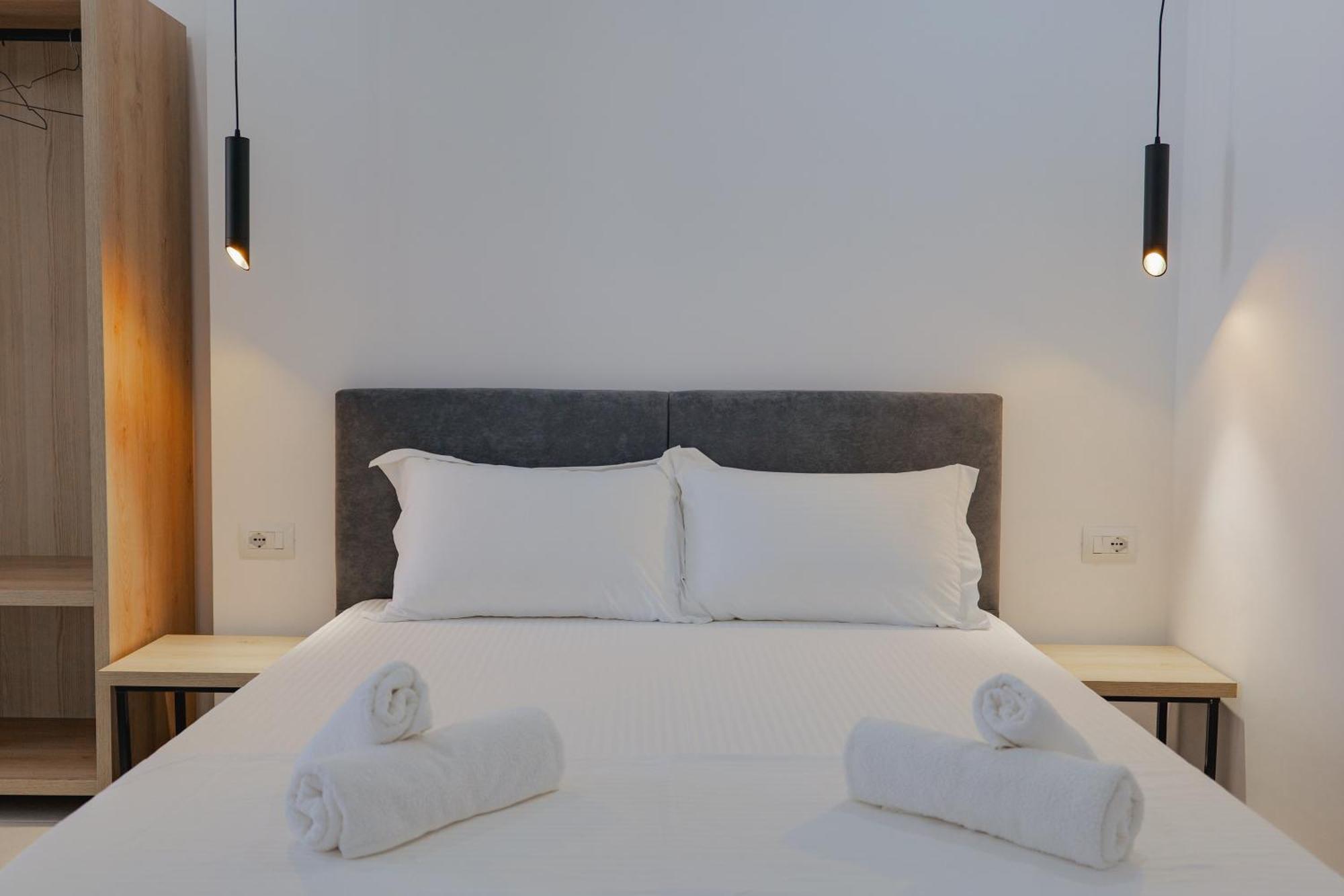 Hotel Edola Sarandë Buitenkant foto