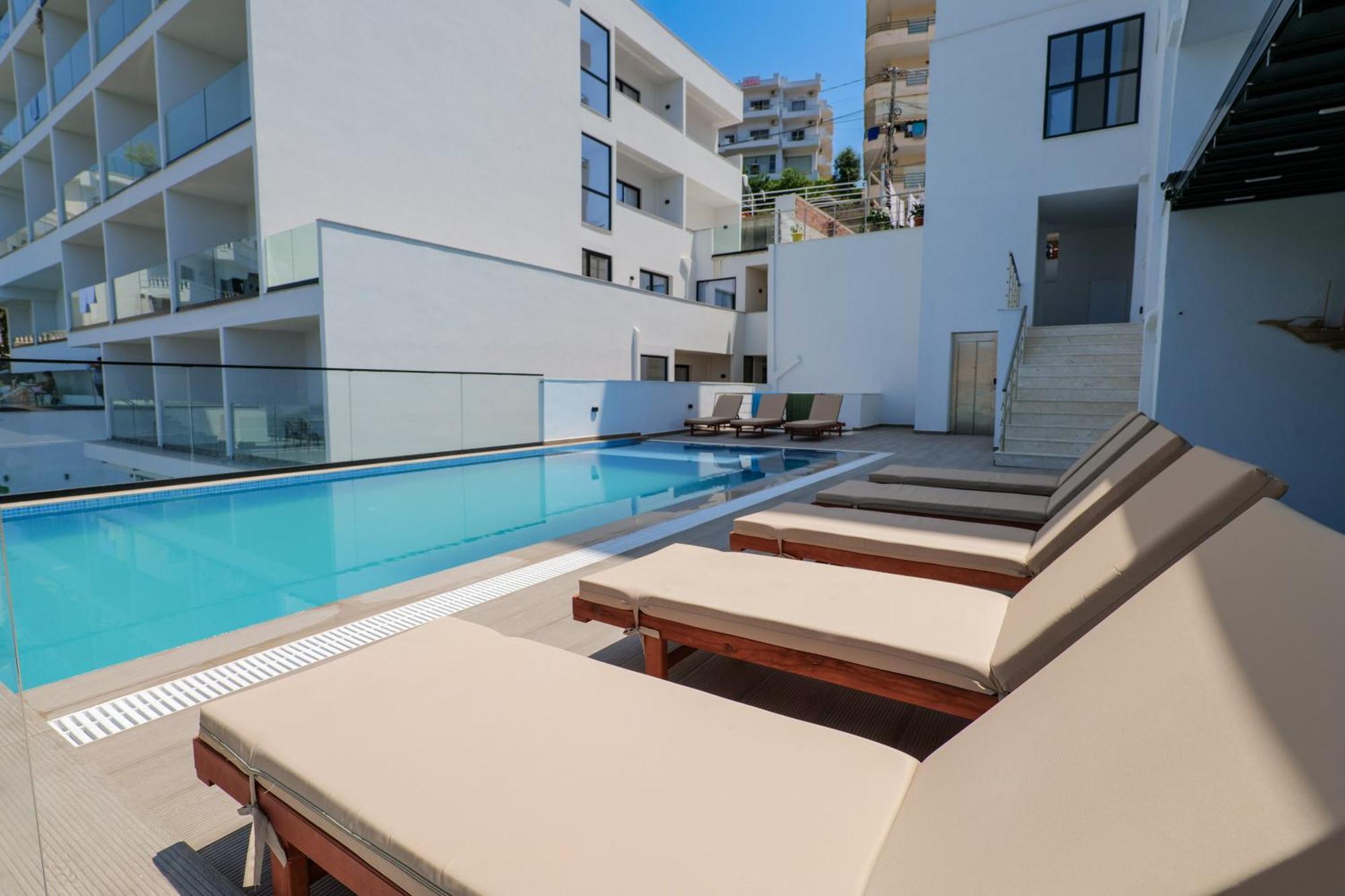 Hotel Edola Sarandë Buitenkant foto