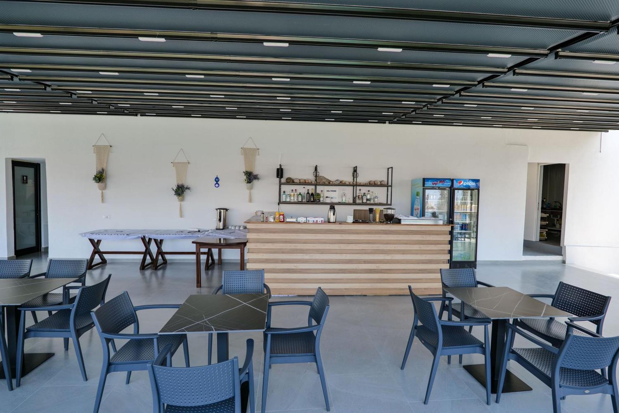Hotel Edola Sarandë Buitenkant foto